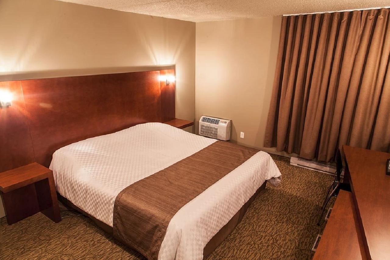 Hotel Royal Longueuil Exteriér fotografie